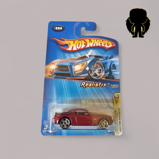 Mattel Hot Wheels - 2005 Ford Mustang GT